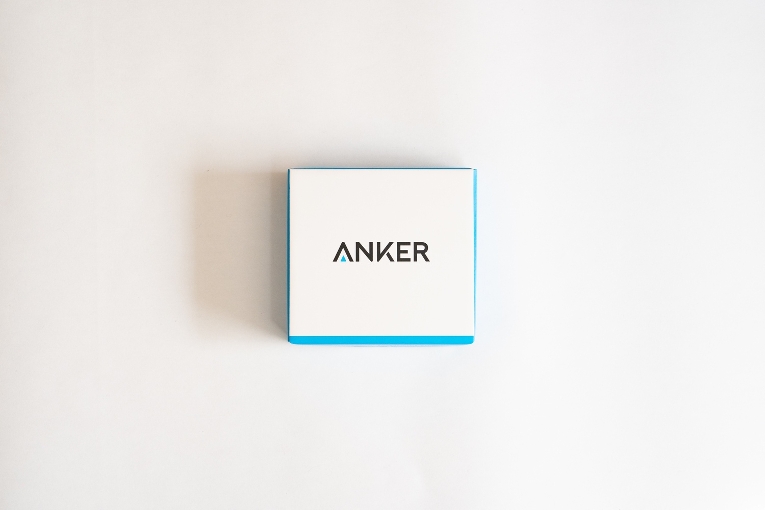 Anker Power Port 4のパッケージ
